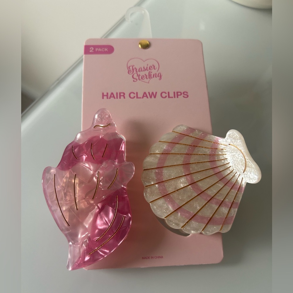 Viral Frasier Sterling Shell Pink Hair Claw Clips Set